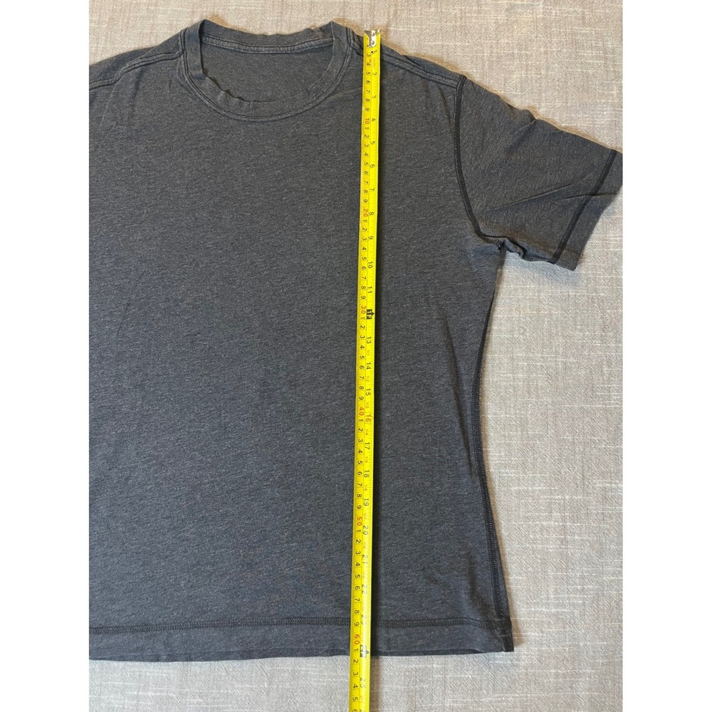 Lululemon Mens Short Sleeve Shirt 2 Pack Grey and White Heather Small - Picture 12 of 12